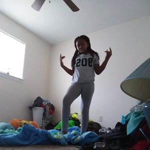 Meet your Posher, Liyah